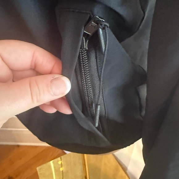 Abercrombie & Fitch Black Bomber Jacket - Picture 3 of 8